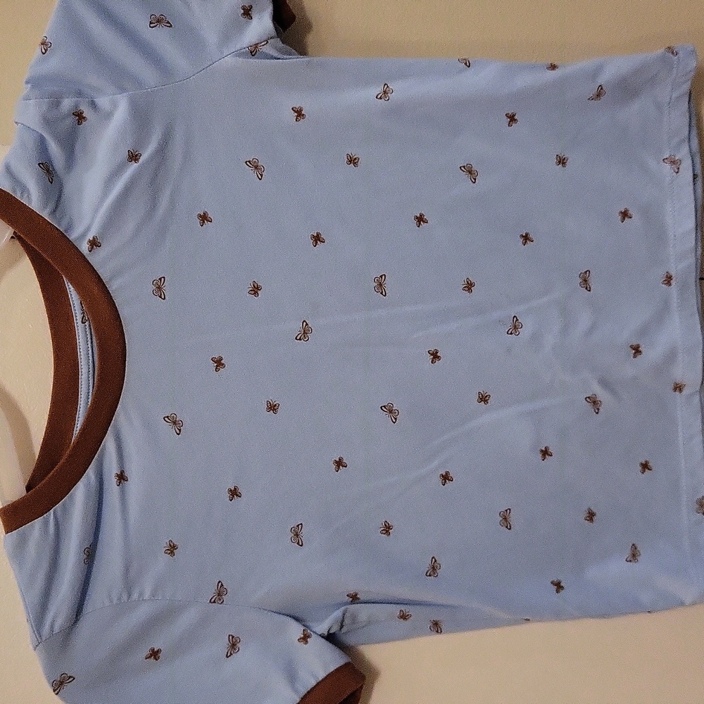 Time and Tru Blue Crop Top with Brown Accents